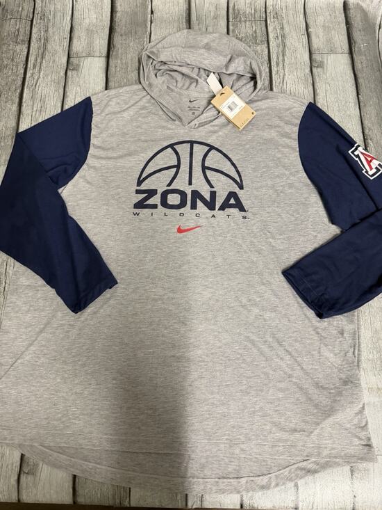 Nike Other - NWT Men’s Nike ARIZONA WILDCATS BASKETBALL Hoodie Tshirt 3XL XXXL Grey